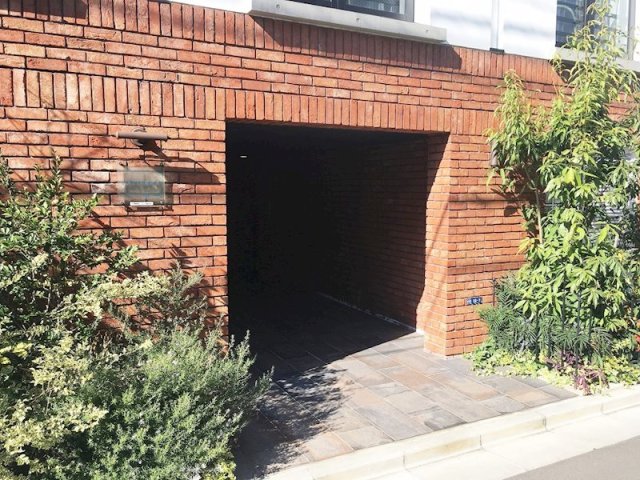 エントランス　共用部分も大変綺麗★