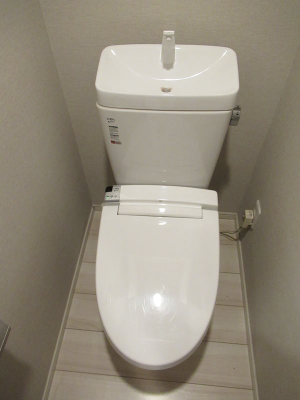 トイレ　※参考写真
