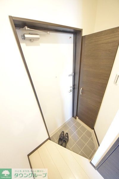 玄関　お部屋探しはタウンハウジング千葉店にお任せ下さい♪