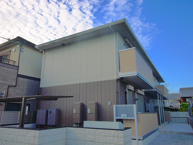 建物外観　外観は落ち着いています