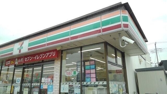 コンビニ　セブンイレブン新白岡駅西口店（コンビニ）まで609m