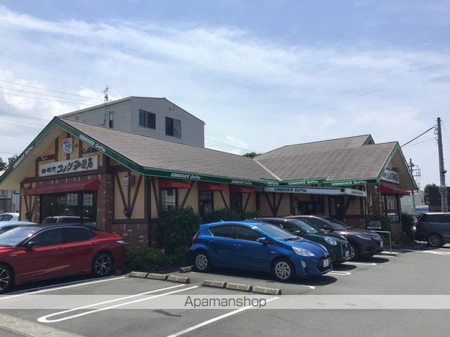飲食店　コメダ珈琲店裾野店（飲食店）まで24m