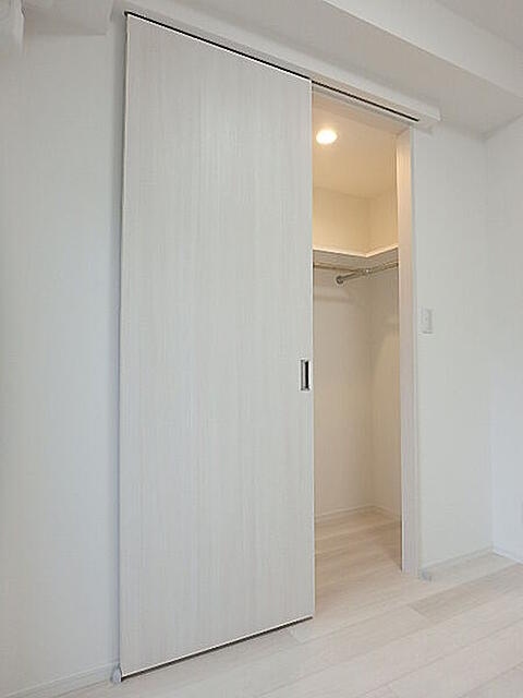 収納　（別タイプ参考写真）ガーラ・プレシャス練馬　練馬区豊玉北3