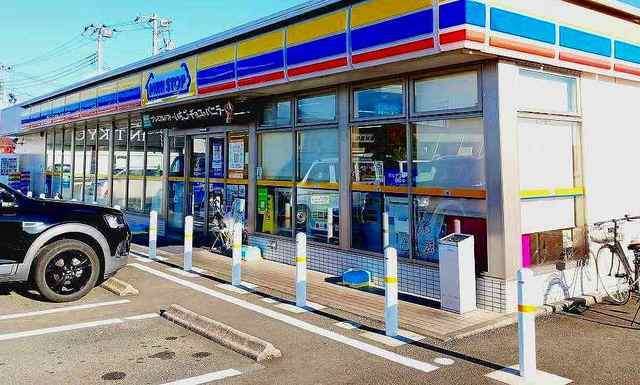 コンビニ　ミニストップ富士宮島店（コンビニ）まで395m