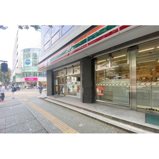 コンビニ　セブンイレブン仙台一番町１丁目店（コンビニ）まで190m
