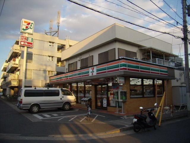 コンビニ　セブンイレブン市川宝店（コンビニ）まで286m