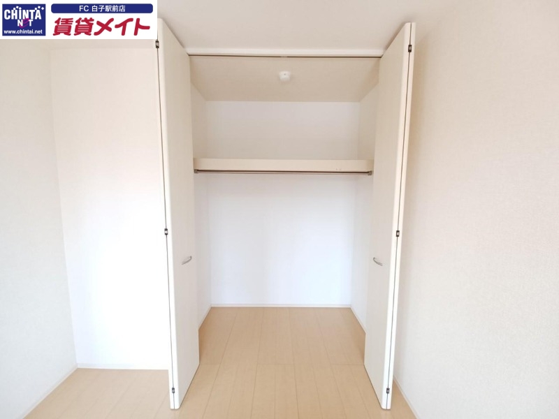 収納　別部屋参考写真です