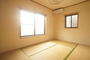 その他　２面採光なので、明るく風通しのよいお部屋です♪