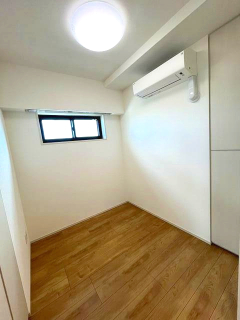 居室・リビング　きれいな洋室です