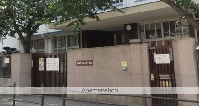 小学校　山之内小学校（小学校）まで616m
