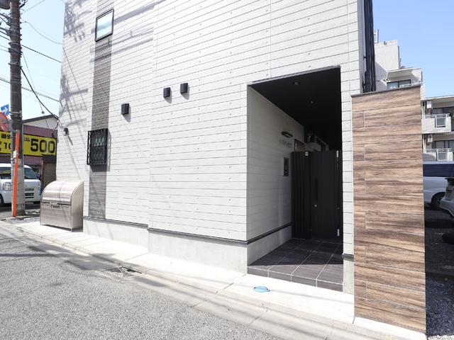 エントランス　エントランス