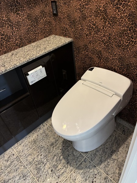トイレ　ゆったりとした空間のトイレです