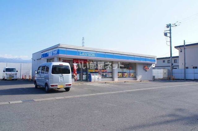 コンビニ　ローソン　渋川金井西店（コンビニ）まで99m