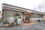 コンビニ　セブンイレブン 足立伊興2丁目店（コンビニ）まで145m