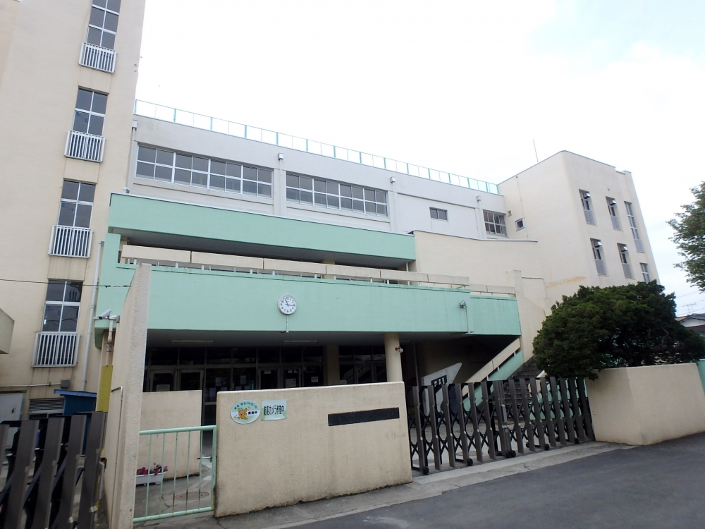 小学校　国分寺市立第一小学校（小学校）まで824m