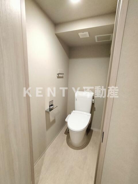 トイレ　ゆったりとした空間のトイレです
