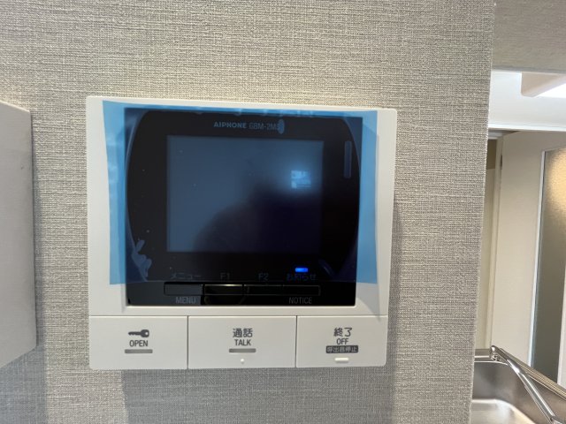 セキュリティ　イメージとして同マンション他部屋を表示しています