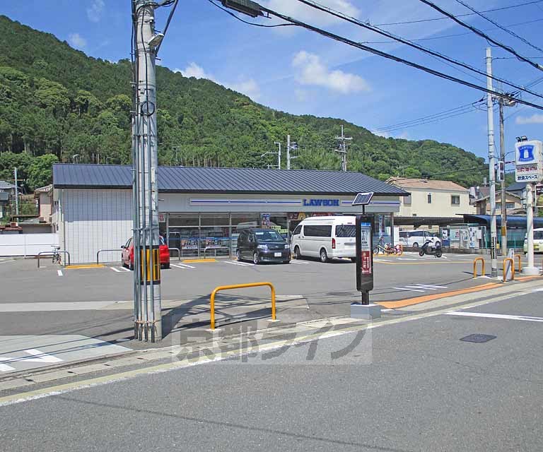 コンビニ　ローソン　嵐山谷ヶ辻子町店（コンビニ）まで600m