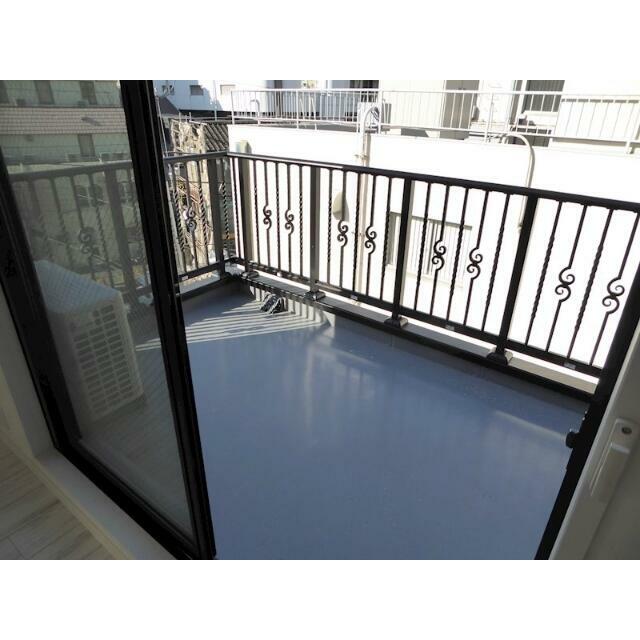 バルコニー　大型バルコニー