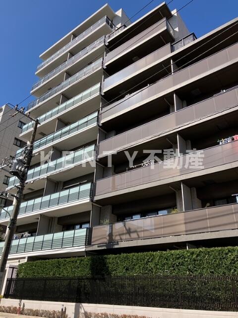 建物外観　落ち着いた雰囲気の外観です