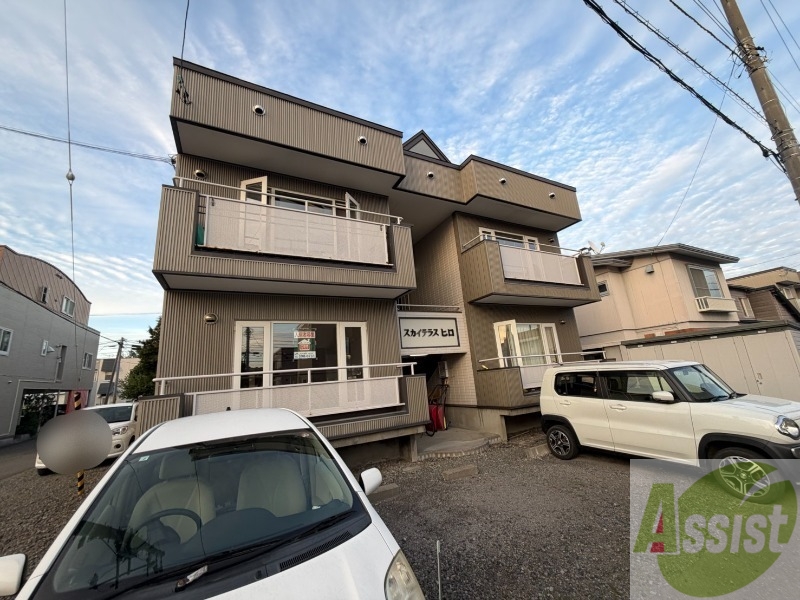 建物外観　札幌市西区八軒五条東「スカイテラス　ヒロ」
