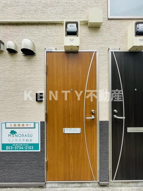玄関　落ち着いた玄関です