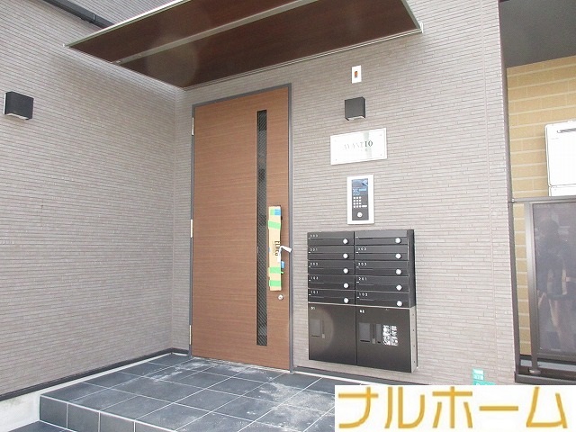 ＪＲ関西本線 加美駅 徒歩10分 3階建 築4年の外観写真