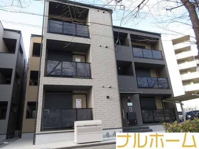 ＪＲ関西本線 加美駅 徒歩10分 築4年