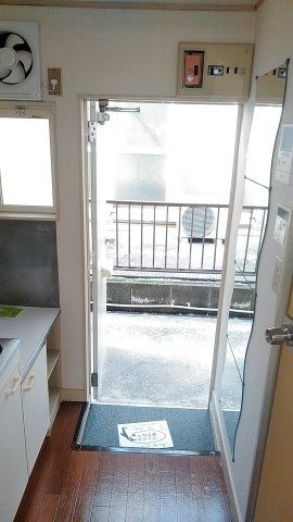 ロフティパピヨンの玄関写真