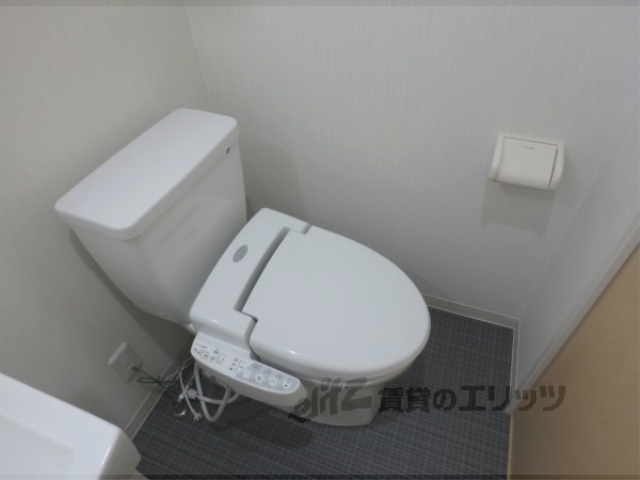 トイレ　洗浄機能付きのトイレです