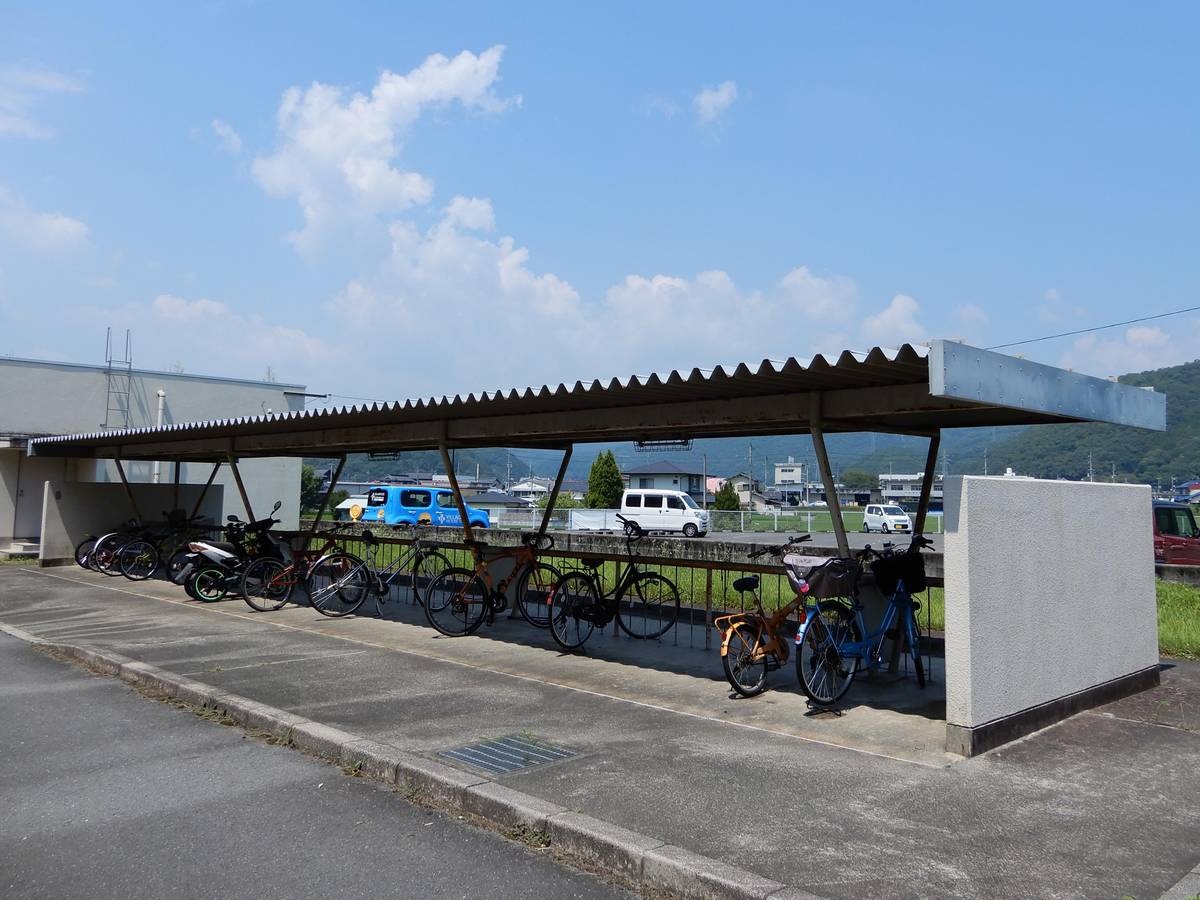 ＪＲ姫新線 林野駅 徒歩210分 5階建 築29年の外観写真
