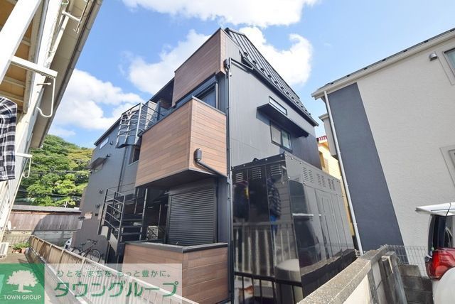 ＪＲ総武線 稲毛駅 徒歩8分 築8年