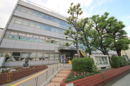 役所　大阪市東成区役所（役所）まで252m