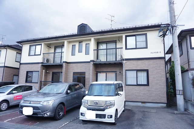 建物外観　２０２３年１０月撮影