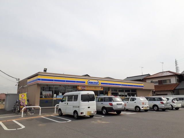 コンビニ　ミニストップ桝塚店（コンビニ）まで290m