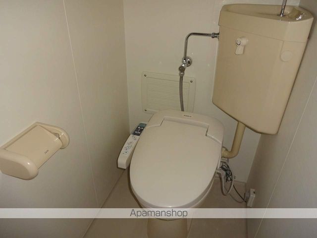 ＪＲ高山本線 西富山駅 徒歩9分 5階建 築43年のトイレ写真