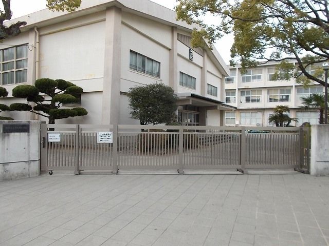 小学校　静岡市立千代田小学校（小学校）まで200m