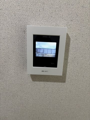 セキュリティ　TVモニターホンで来客を画面で確認出来て安心です♪