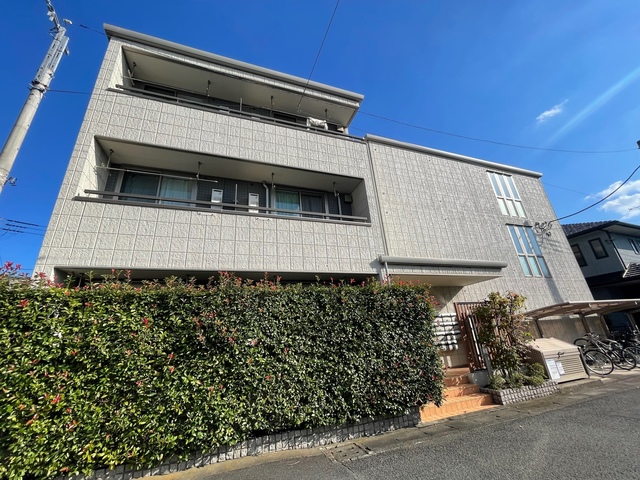 建物外観　安心のオートロック付　耐震耐火に優れた旭化成ヘーベルメゾン