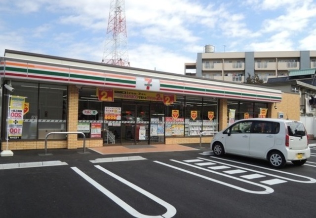 コンビニ　セブンイレブン鎌倉大船6丁目店（コンビニ）まで726m