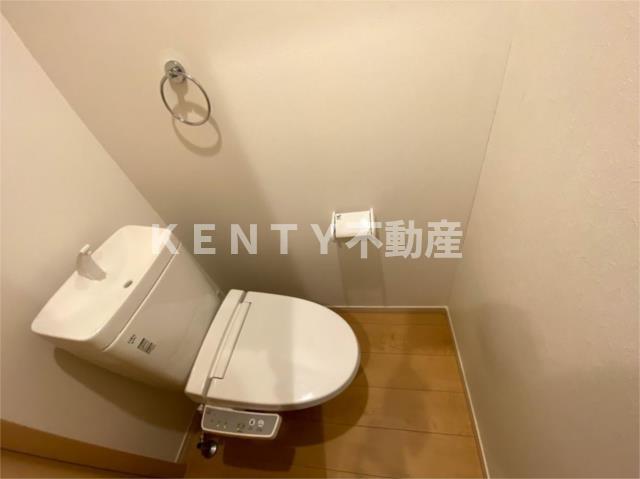 トイレ　コンパクトで使いやすいトイレです