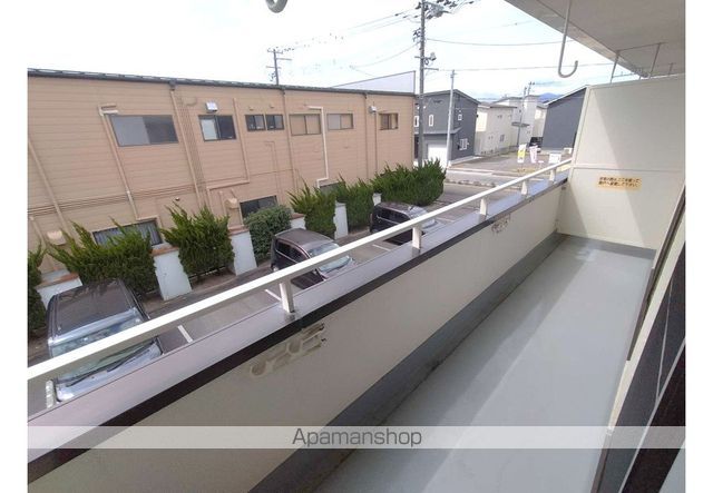 東北新幹線 郡山駅 徒歩65分 3階建 築39年の内装写真