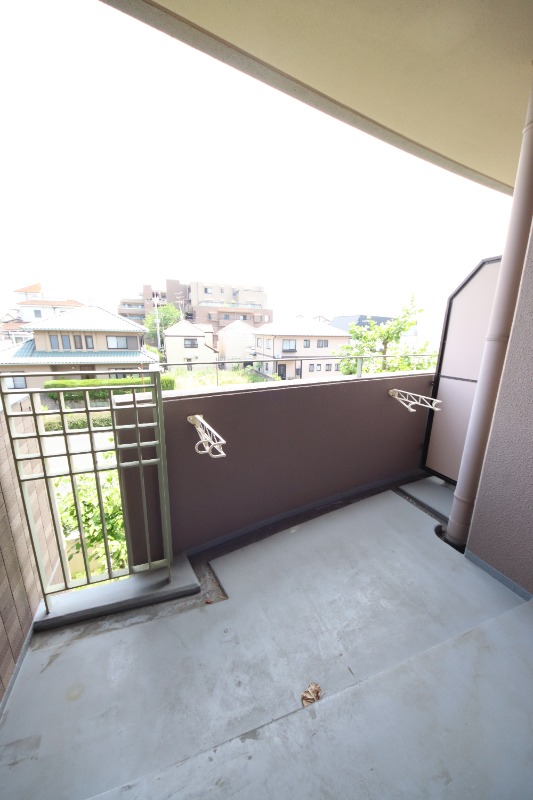 ＪＲ東海道本線 甲子園口駅 徒歩13分 4階建 築32年の内装写真