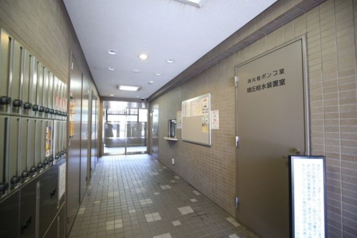 東京メトロ東西線 早稲田駅 徒歩8分 11階建 築27年の外観写真