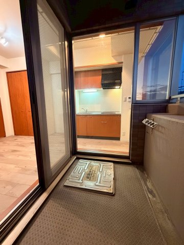 地下鉄鶴舞線 大須観音駅 徒歩12分 11階建 築20年の内装写真
