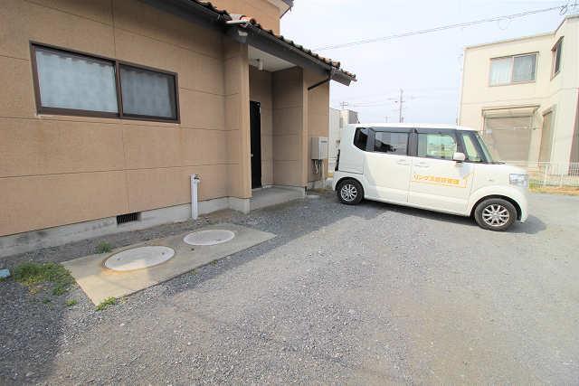 庭　玄関前