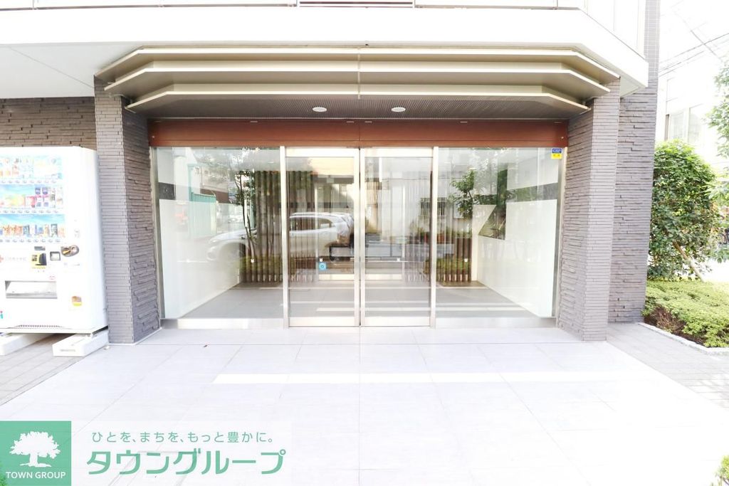 エントランス　エントランス
