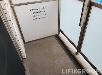 バルコニー