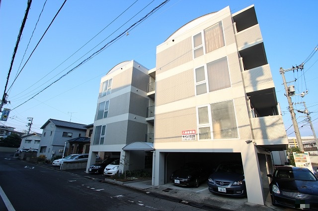 パティオス新町の外観写真