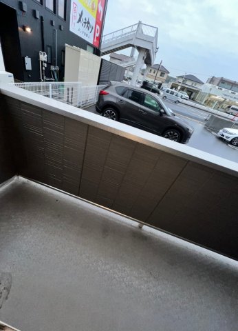 バルコニー　別のお部屋の写真です